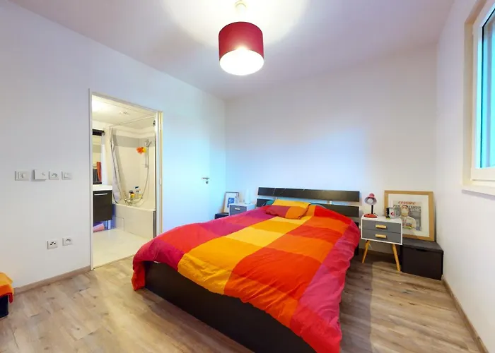 Elegant T2 Au Coeur De Confluence Apartment Lyon